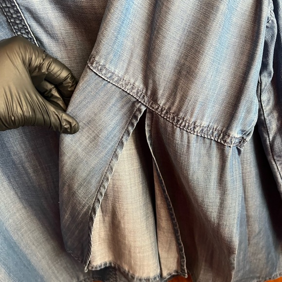 Chico’s Lyocell 4/XL Flare Bell Sleeve Top Women Chambray Bohemian Gypsy Casual - Picture 8 of 9